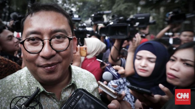 Fadli mengklaim mendapat informasi bila Erick Thohir tak terlalu senang dipilih menjadi Ketua Timses Jokowi-Ma'ruf karena baru selesai Asian Games 2018.
