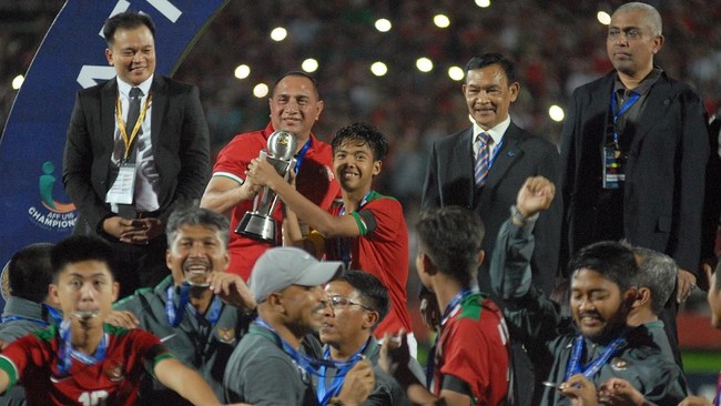 Mantan Ketua PSSI Edy Rahmayadi menilai Timnas Indonesia seharusnya bisa lebih berprestasi dari Belgia yang mampu lolos semifinal Piala Dunia 2018 di Prancis.