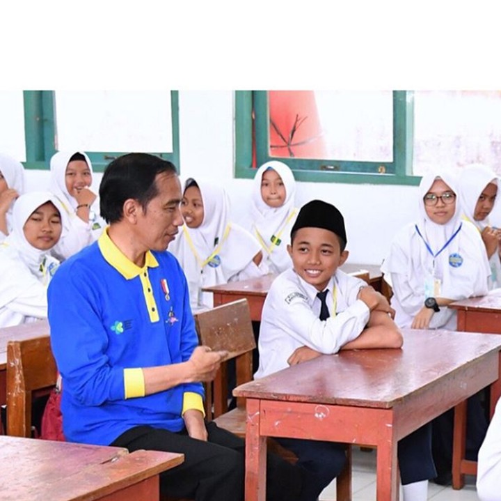 <p>Hmm gimana rasanya ya duduk semeja dengan presiden? (Foto: Instagram @jokowi)</p>