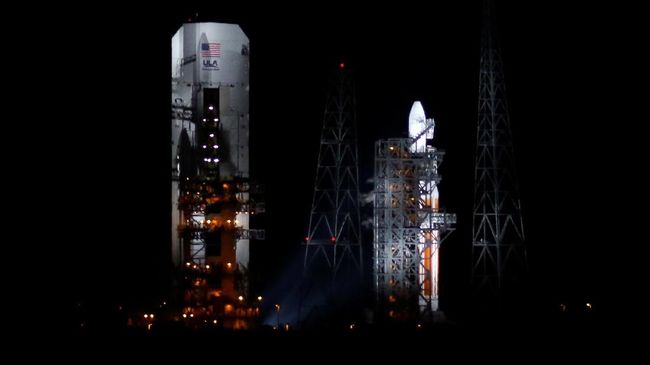NASA Kirim Wahana Antariksa untuk Tembus Atmosfer Matahari NASA berhasil mengirim wahana antariksa Parker Solar Probe untuk menembus dan mempelajari atmosfer matahari.