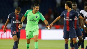 Buffon Antusias Jalani Karier di PSG