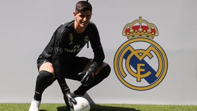 Usai Debut di Real Madrid, Courtois Ledek Chelsea