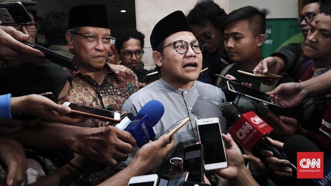 Wakil Ketua MPR ini membantah rotasi itu karena ada pergolakan di internal PKB.