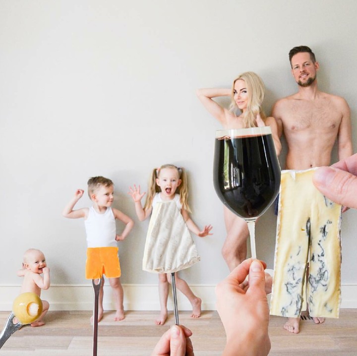 <p>Ya, ekspresi anak-anak sukses bikin foto keluarga ini makin kece. (Foto: Instagram/kweilz)</p>