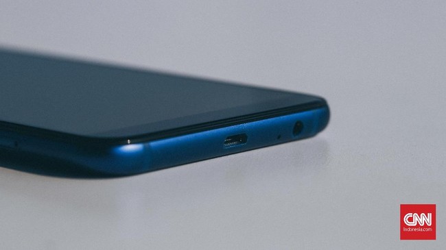 Samsung dikabarkan mengikuti langkah Apple untuk meniadakan jack audio 3,5 mm pada dua ponsel flagship terbarunya.
