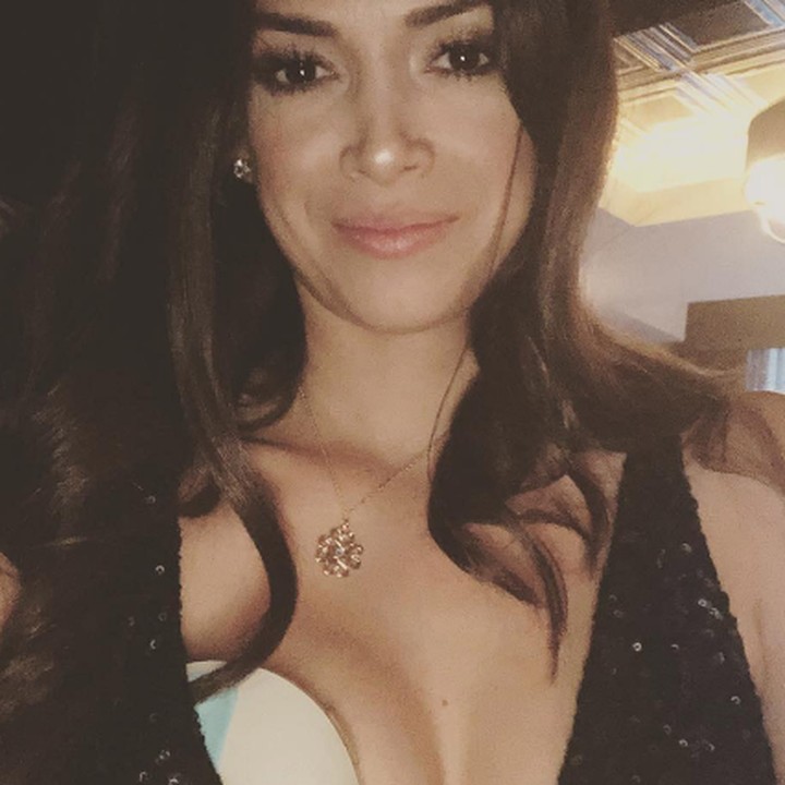<p>Buat istri perenang Michael Phelps, Nicole Phelps, memerah ASI di ballroom pun nggak masalah. Ya, karena kita sedang menyiapkan kebutuhan makan si kecil kan, Bun?  (Foto: Instagram/ @nicolephelps)</p>