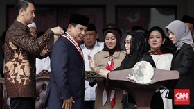 Prabowo Subianto Raih The Star of Soekarno di HUT ke-73 RI