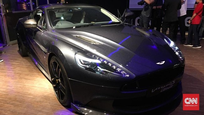 Vanquish S Ultimate merupakan model pamungkas yang menandai berakhirnya produksi model bermesin naturally aspirated Aston Martin.