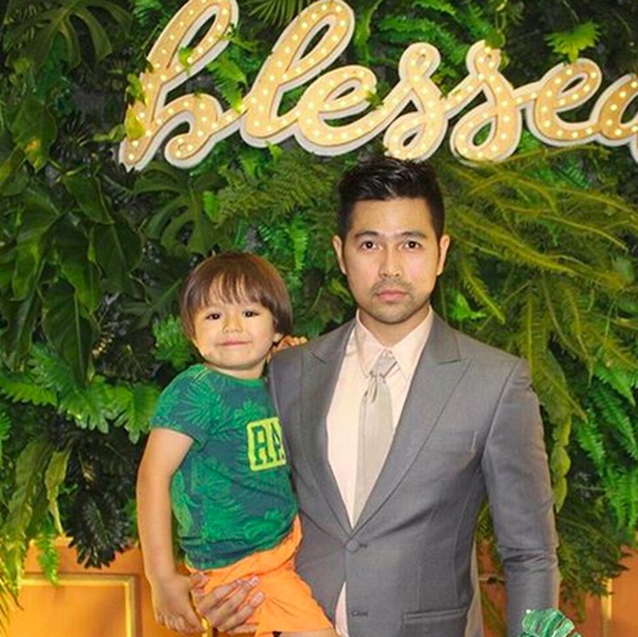 <p>Gantengan mana, Uncel Eric atau El, Bun? (Foto: Instagram/ @ericbanaiskandar)  </p>