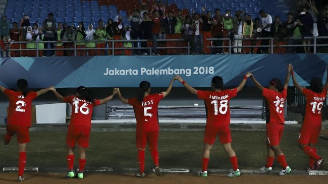 FOTO: Pesta Gol Timnas Sepak Bola Putri Indonesia