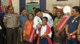VIDEO: Joni Bercerita Soal Insiden Panjat Tiang Bendera