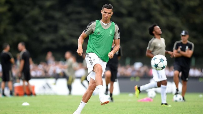 Juventus dikabarkan akan menyiapkan program latihan khusus untuk mengembalikan ketajaman Cristiano Ronaldo dalam mencetak gol.