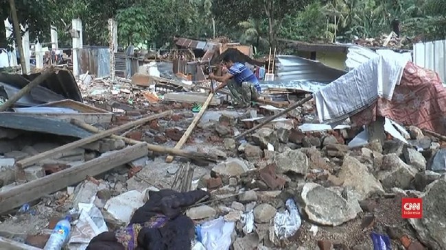 Kementerian Keuangan menyebut BNPB telah mengajukan permintaan tambahan anggaran Rp700 miliar untuk penanganan gempa bumi di Lombok, NTB.