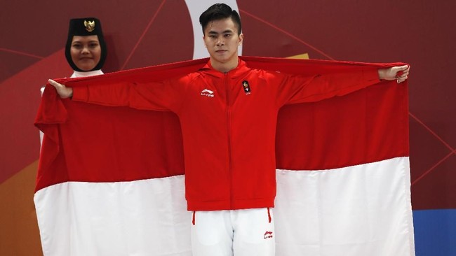 Atlet wushu Indonesia nama Edgar Xavier Marvelo mendadak jadi buah bibir setelah berhasil menyumbang medali perak dari nomor cangquan di Asian Games 2018.