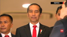 VIDEO: Atraksi Jokowi Naik Motor di Pembukaan Asian Games