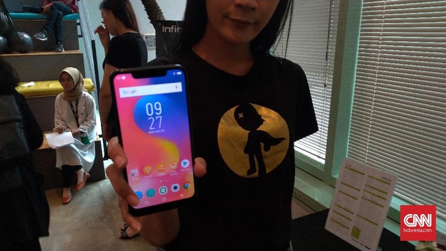 idEA meminta pemblokiran ponsel selundupan alias black market harus adil dan diberlakukan bagi seluruh penjual offline maupun online.