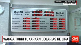 Warga Turki Tukarkan Dolar AS ke Lira