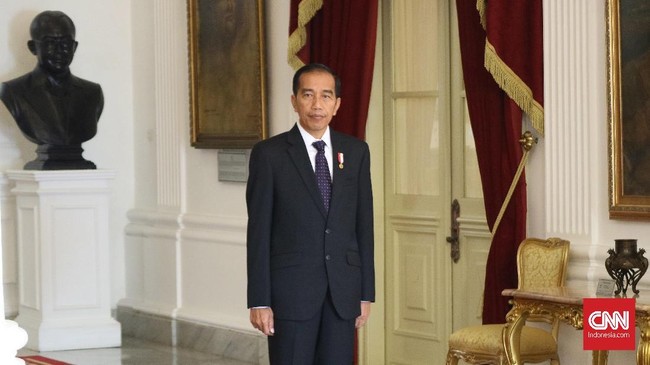 Jokowi mengajak masyarakat Indonesia untuk membantu para korban gempa bumi di Lombok, NTB. 