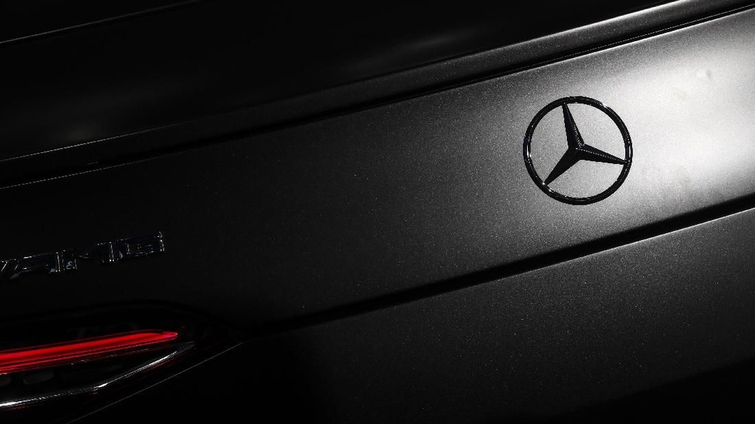 Larangan Mobil China Berpotensi Seret Mercedes Keluar Pasar AS