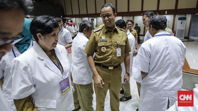 Ketua KASN Sofian Effendi menyatakan sejumlah pejabat di Pemprov DKI Jakarta yang dicopot Gubernur Anies tidak diberi tunjangan dan gaji.