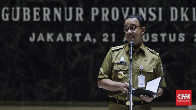Gubernur DKI Jakarta Anies Baswedan khawatir jika sistem ganjil genap dipertahankan malah akan memperbanyak jumlah kendaraan pribadi.