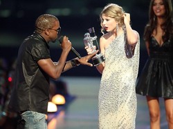 Aksi Kanye West Jegal Taylor Swift di VMAs 2009 untuk Sindir Beyonce dan P Diddy?