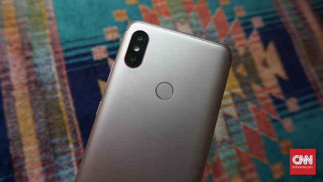 Xiaomi punya dua varian ponsel dengan harga tak jauh beda, Xiaomi S2 dan Note 5, lantas ponsel mana yang lebih layak?