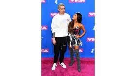 Demi Ariana Grande, Tunangan Tutup Pintu untuk Sahabat