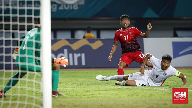 Saddil Ramdani Terancam Hukuman Dua Tahun penjara Winger Timnas Indonesia Saddil Ramdani Terancam hukuman penjara selama dua tahun karena dianggap melakukan penganiayaan terhadap wanita.