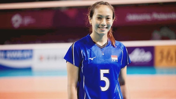 Berllian Marsheilla adalah salah satu andalan tim voli putri Indonesia di Asian Games. Di luar lapangan, Berllian dekat banget dengan keluarganya.