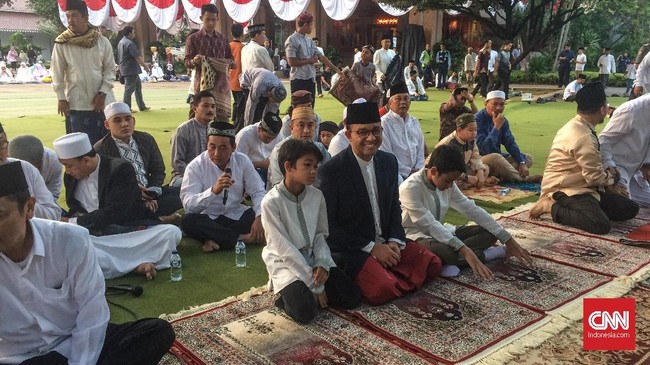 Anies mengatakan hak untuk menunjuk wakil gubernur pendamping dirinya, dimiliki oleh partai pengusung pada Pilkada DKI Jakarta 2017.
