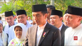 Jokowi Sebar Modal Rp594 M untuk Bank Wakaf di 33 Pesantren