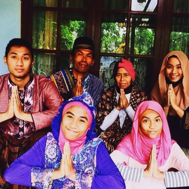 <p>Ini momen Idul Fitri beberapa waktu lalu. (Foto: Instagram/berllian_5)</p>