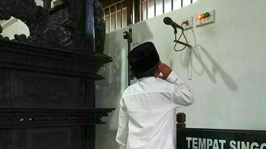 Anak adzan Anak adzan