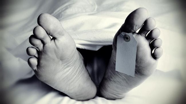 Padahal, penginapan itu dikenal cukup populer karena sering dipromosikan influencer di Tibet, tapi ternyata terdapat mayat di bawah tempat tidur kamarnya. 