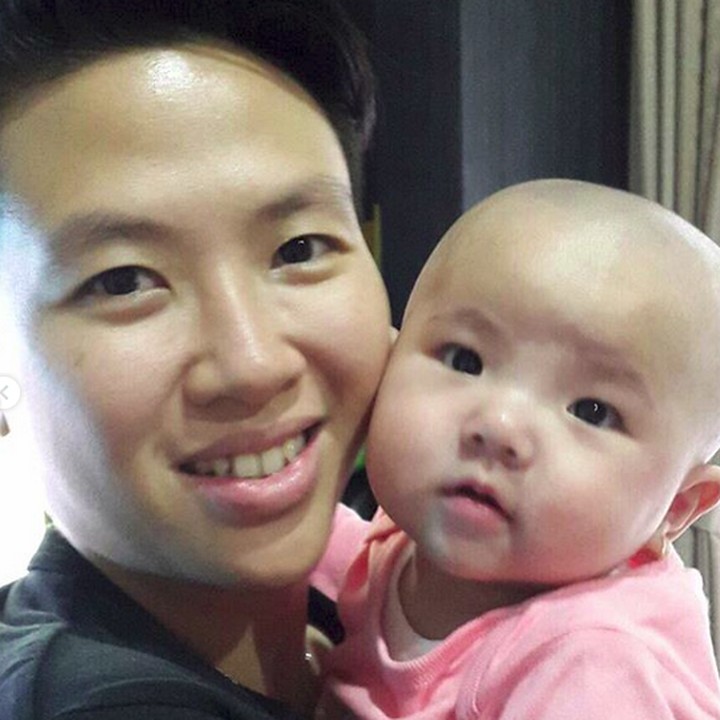 <p>Nah, yang ini Aunty Liliyana bersama keponakan perempuannya, Mikayla. Mirip nggak, Bun? (Foto: Instagram/ @natsirliliyana)  </p>