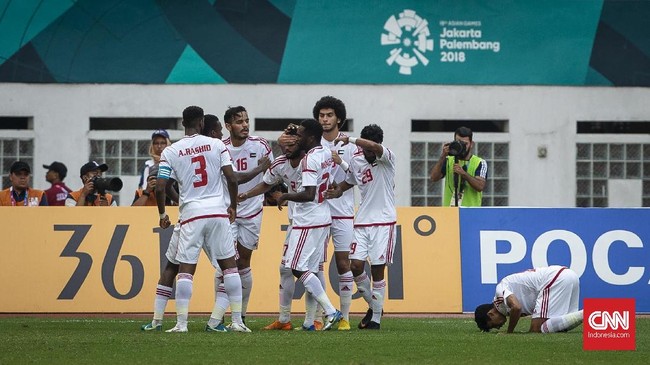 Jelang menghadapi Timnas Indonesia di kualifikasi Piala Dunia 2022, timnas Uni Emirat Arab mengubah susunan pemain karena memulangkan bek muda Majeed Suroor.