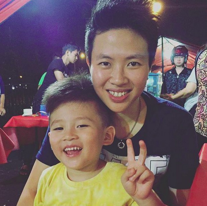 <p>Adem banget melihat pasangan Tontowi Ahmad dalam tim ganda campuran Indonesia di Asian Games 2018 ini bersama keponakannya. (Foto: Instagram/ @natsirliliyana)  </p>