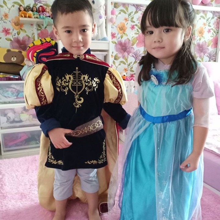 <p>Pakai kostum putri begini, Gempi makin cantik dan menggemaskan. (Foto: Instagram @gisel_la)</p>