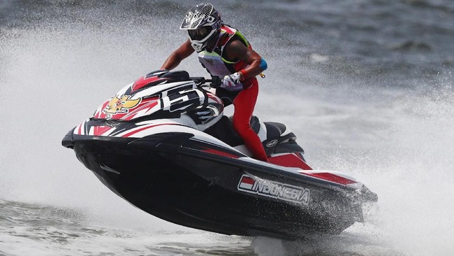 Indonesia menorehkan medali emas ke-12 di Asian Games 2018 melalui atlet jetski Aqsa Sutan Aswar di nomor endurance runabout.