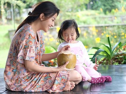 Bagi Sarwendah Bahagia Itu Sesederhana Aktivitas Bareng si Kecil