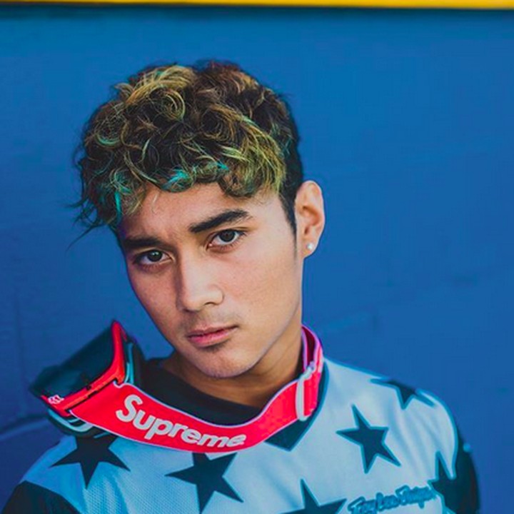 <p>Aqsa Sutan Aswar berhasil meraih medali emas Asian Games 2018 di nomor ensurance runabout open. Tahun ini Aqsa berumur 21 tahun. (Foto: Instagram/ @aqsaaswar)</p>