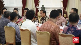 Jokowi Perintahkan Sertifikasi Pekerja Konstruksi Dikebut