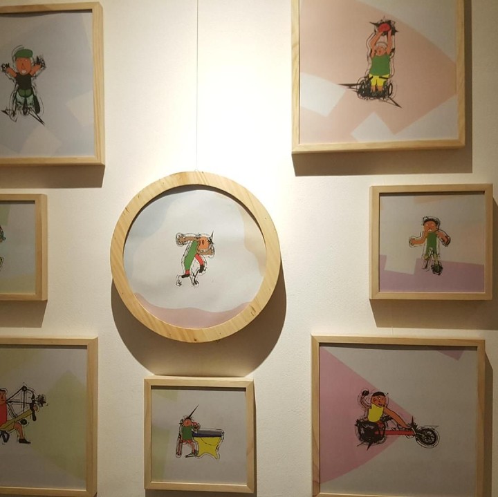 <p>Ada Adryan Adinugraha, penyandang kelemahan fisik dan intelegensi (physical & intellectual disabilities) yang punya karya berjudul 'Asian Paragames 2018' nih, Bun.</p>
