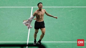 4 Trik Miliki Perut 'Roti Sobek' ala Jonatan Christie