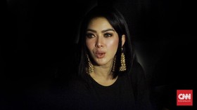 Syahrini Kenang Momen Anang Hermansyah Beringas Saat Konser