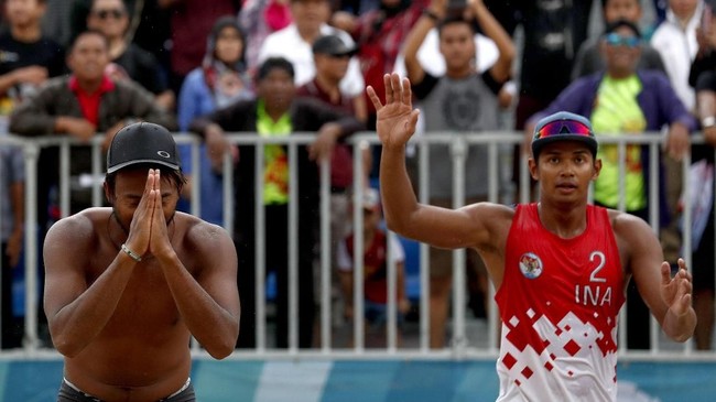 Indonesia merebut dua medali dari voli pantai putra yang masing-masing diraih Ade Chandra Rachmawan/Mohamad Ashfiya dan Gilang Ramadhan/Danangsyah Yudhistira.