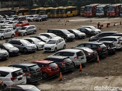 PDIP Kritik Rencana Tarif Parkir DKI Naik hingga Rp 60 Ribu Per Jam