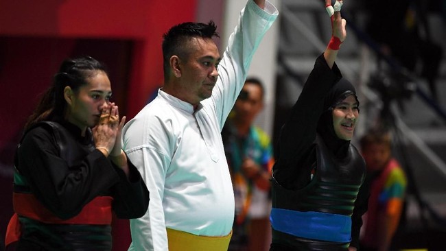 Pipiet Kamelia menjadi wakil ke-28 dari Indonesia yang berhasil meraih emas pada Asian Games 2018 setelah memenangi pencak silat kelas D putri 60kg sampai 65kg.