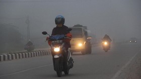 Tips Mengemudi Aman Dalam Kepungan Asap Kebakaran Hutan